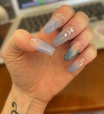 Hollywood Nails