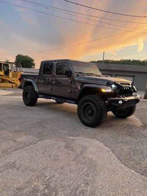 Freshly detailed 2021 Jeep Gladiator for a Detail