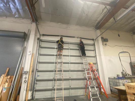 Commercial doors repair