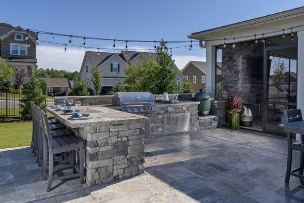 Outdoor kitchen in Charlotte