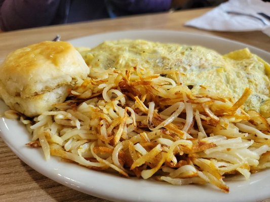 Veggie omelette with hashbrowns and biscuit