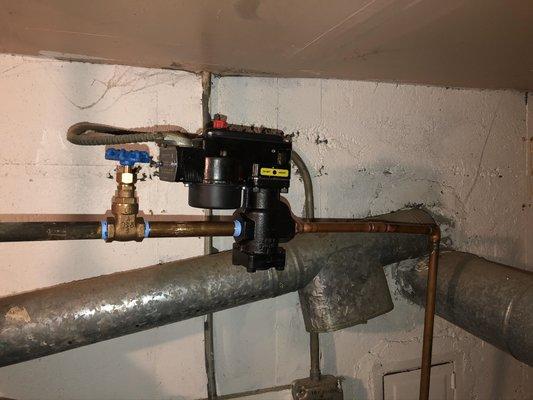 Replacement of a new water feeder and a shut off valve