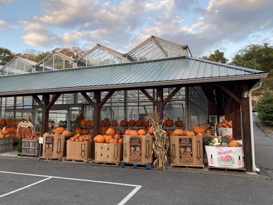 Draghi E & Sons Farm Stand