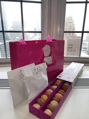 Gift box of 24 Macarons and 2 Pain aux Raisins (Large Raisin Swirl).