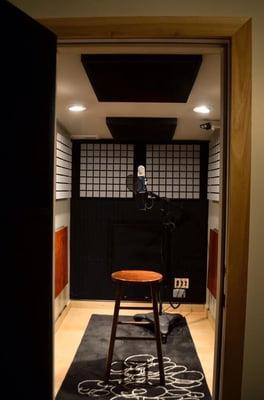 Learn vocal recording from a professional artist!