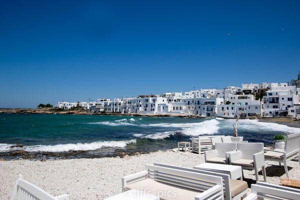 Paros