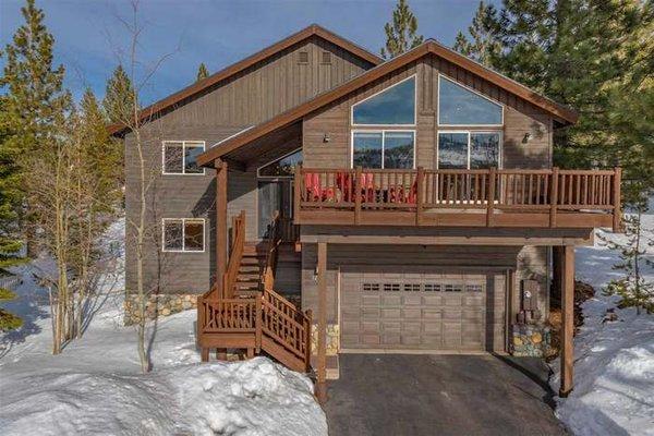 In Escrow! - 12480 Pinnacle Loop Truckee, CA 96161- 4 Beds, 2.5 Baths 2419 Sq Ft Located in Tahoe Donner