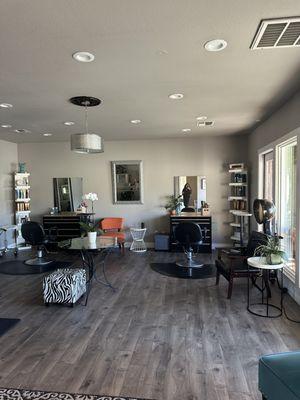 Salon suite shared space