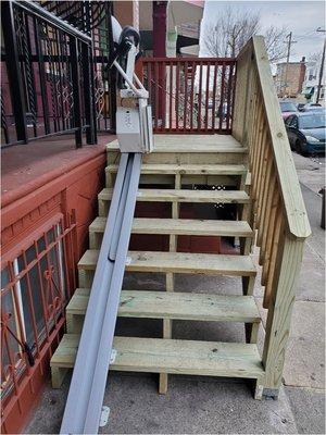 Outdoor steps and stairlift in Reading, Pa