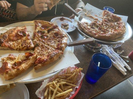 12" Chicken and bacon pizza, half cheese half pepperoni and jalapeño 12" pizza, fries, and bread spears!