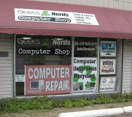 Geeks 2 Nerds Store Front 3914 Red Arrow Hwy