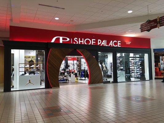 Shoe Palace