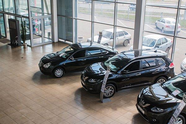 janitors cleaned a auto dealership