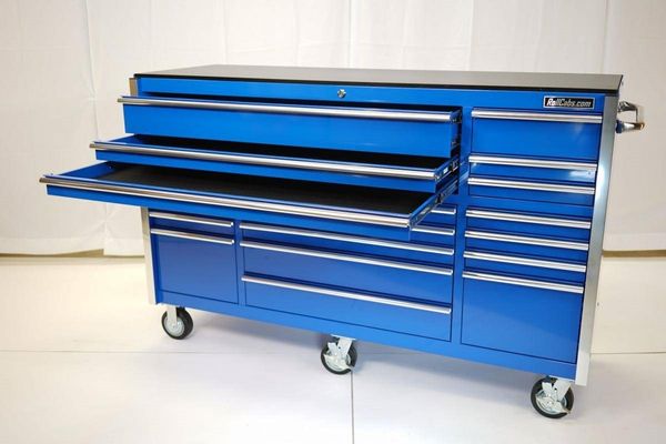 72" x 25" Rolling Tool Cabinet CRX722519RC
 
 https://www.nhproequip.com/extreme-tools-crx722519rc-72-rolling-tool-box