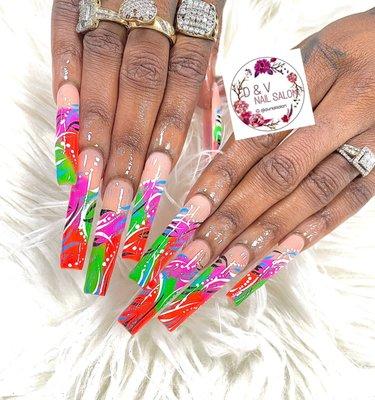 Colorful nails set