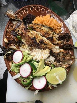 Una mojarra ala plancha