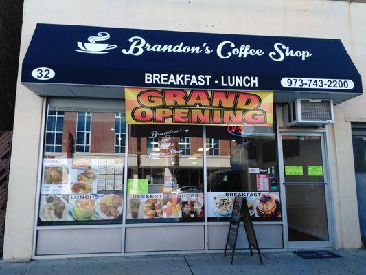 Welcome to Brandon's coffee shop, where food is paramount and our customers come first!