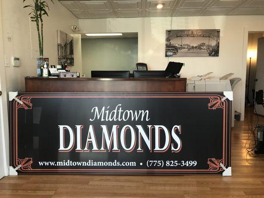 Gatorboard sign for MidTown Diamonds