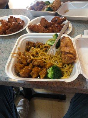 Lo mein with 137. Orange Chicken