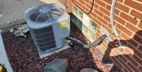 Heating & Air Conditioning