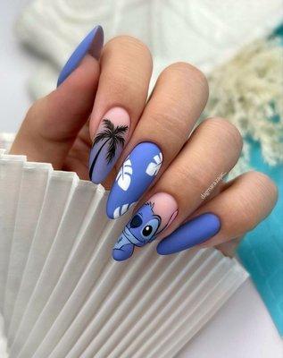 Ivy Nails