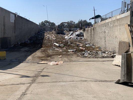 South Gate Transfer Station rubbish pit.