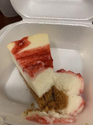 Store bought strawberry cheese cake on their menu, yuck again!