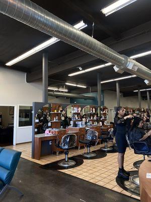 Victoria’s Academy of Cosmetology