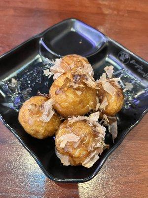 Takoyaki (octopus balls)