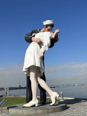 Embracing peace/Unconditional surrender