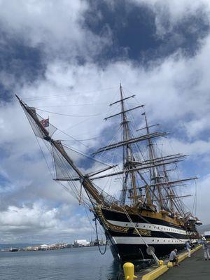 Amerigo Vespucci at Honolulu Harbor