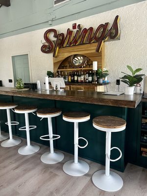 Bar in the lobby