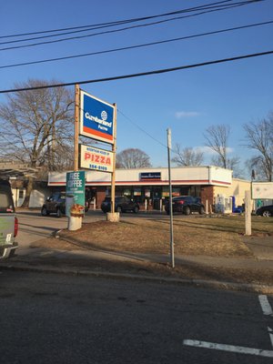 Cumberland Farms -- 4 South St, Wrentham              Storefront & Sign