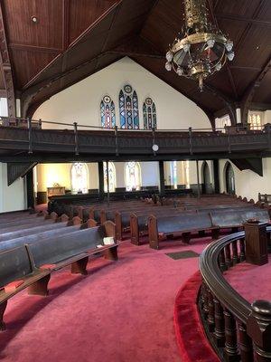 Looking toward the back of the sanctuary.