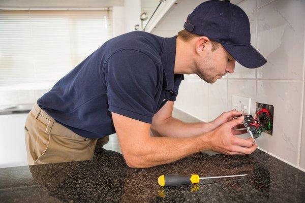 You can feel confident calling our top-rated company about electrical service or repair, residential and commercial.