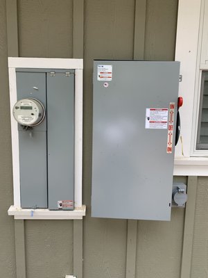 Transfer switch for Generator