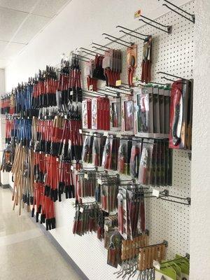 Pruning Supplies, loppers, pruners, clippers, etc.