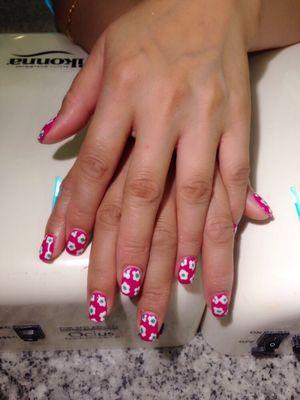 Gel nails with special designs