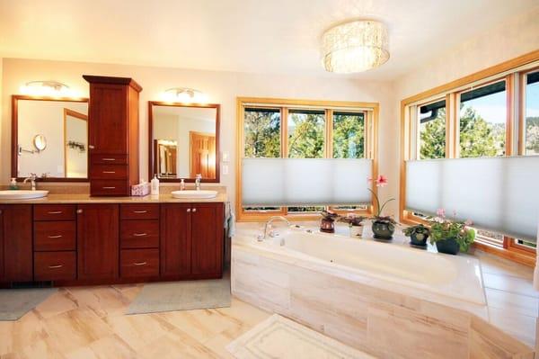 Luxurious 5-Piece Master Bath Remodel - Heated Floor - Granite 3167 Nelson Rd Longmont CO $1,175,000