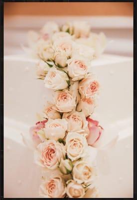 Incredible flowers on my wedding cake from Petal on the Meadow. Photo by John and Colette photography and beauty.