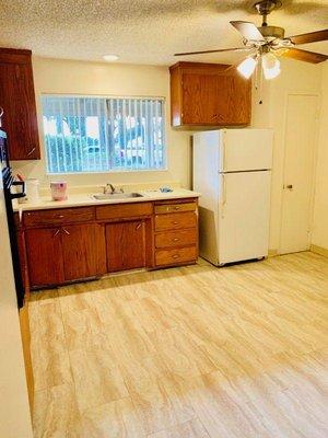 1158 Sunnyvale-Saratoga Rd (Kitchen)