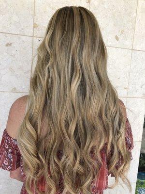 Blonde balayage