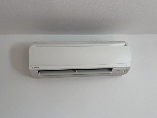 Ductless mini split system