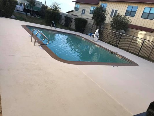 Pool Remodeling After