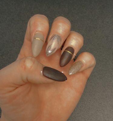 Acrylic Nails with Gel Polish (Matte Top Coat) & Nail Art