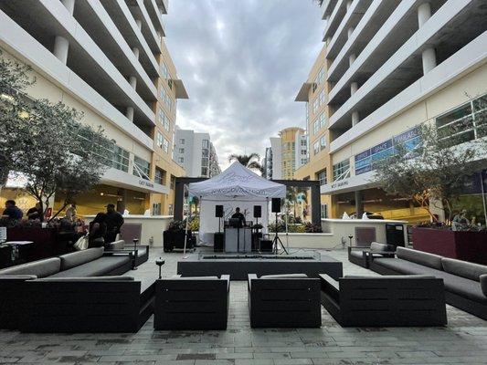 The Ground floor courtyard finally licensing up, Kennedy grand central, Channelside, Downtown Tampa