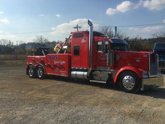 Alvey Towing And Recovery
(423) 790-1000
1400 King Edward Avenue 
Cleveland, TN 37311