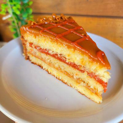 Guava and Caramel Cake