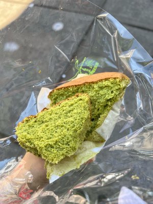 Matcha Sponge Cake ($2.25)