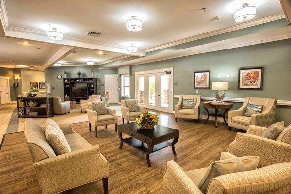 Dominion Senior Living of Crossville | sitting room